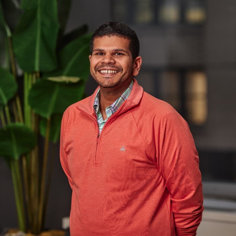 Suraj Sharma Headshot Fintech